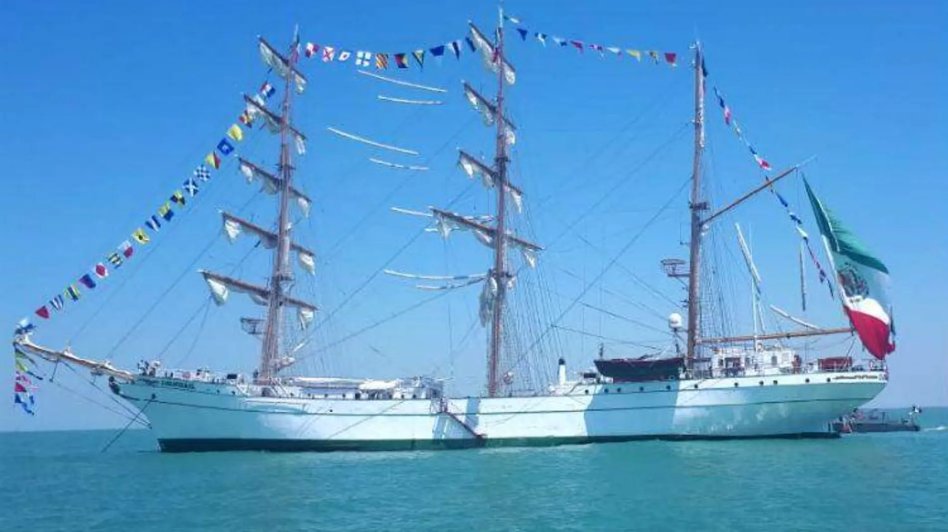 buque cuauhtemoc GABRIELA JIMENEZ (2)